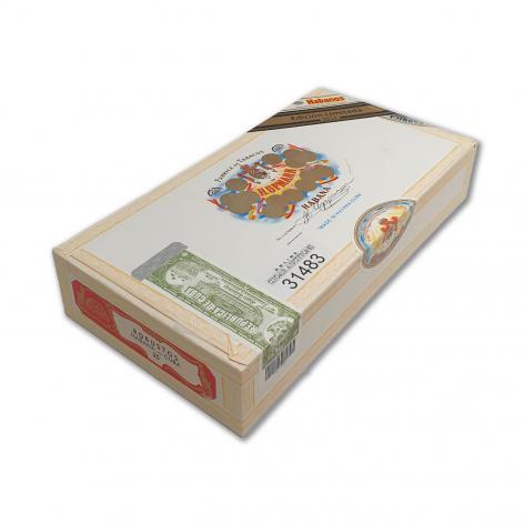 Lot 220 - H. Upmann Robustos