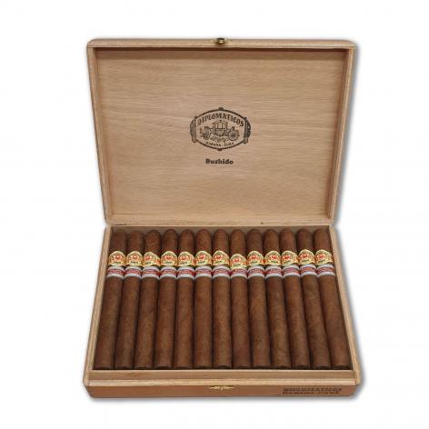 Lot 221 - Diplomaticos Bushido 