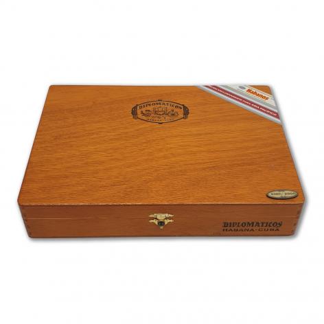 Lot 221 - Diplomaticos Bushido 