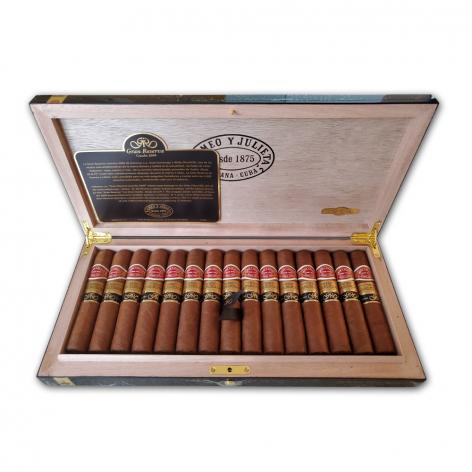 Lot 222 - Romeo y Julieta Wide Churchills Gran Reserva