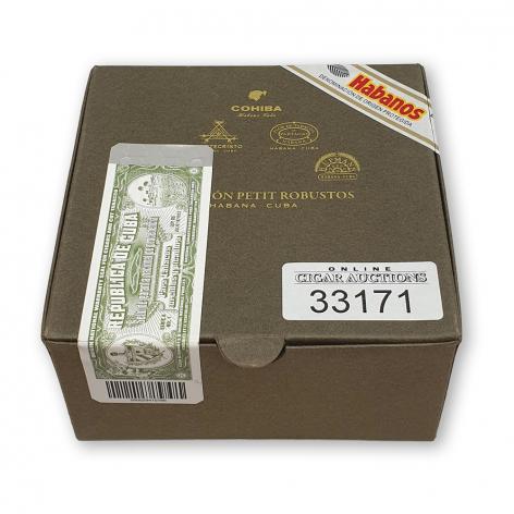 Lot 222 - Seleccion Petit Robustos