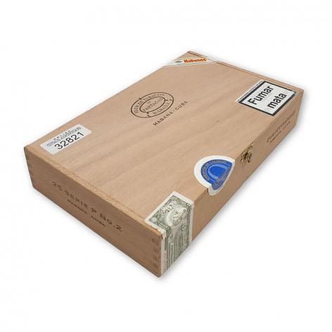 Lot 223 - Partagas Serie P No 2 