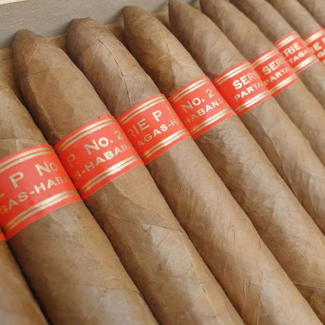Lot 223 - Partagas Serie P No 2 