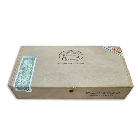 Lot 223 - Partagas Serie D No.4 