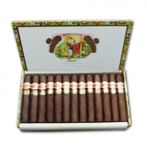 Lot 223 - Romeo y Julieta Robustos