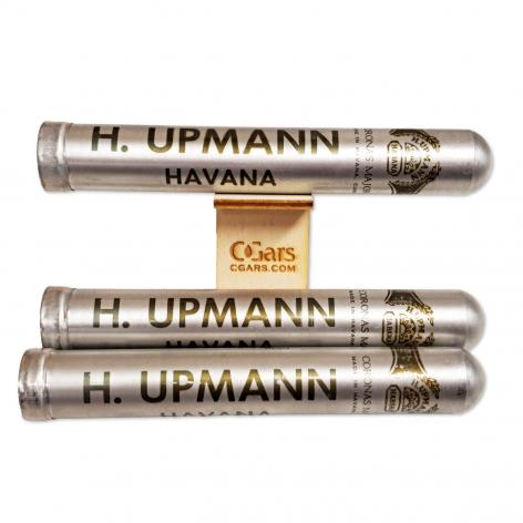 Lot 224 - H.Upmann Coronas Major 