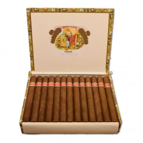 Lot 224 - Romeo y Julieta Prince of Wales 