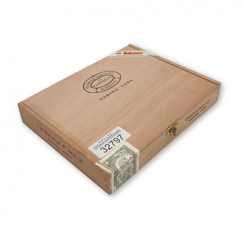 Lot 225 - Partagas Serie P No 2 