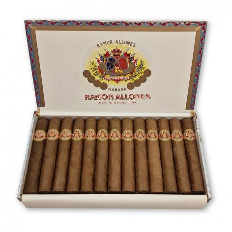 Lot 225 - Ramon Allones Specially Selected