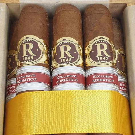 Lot 226 - Vegas Robaina Marshall