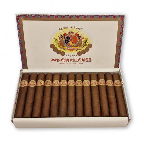 Lot 226 - Ramon Allones Specially Selected