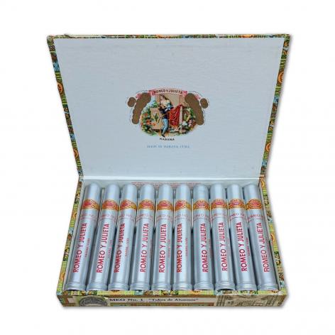 Lot 228 - Romeo y Julieta Tubos de Aluminio