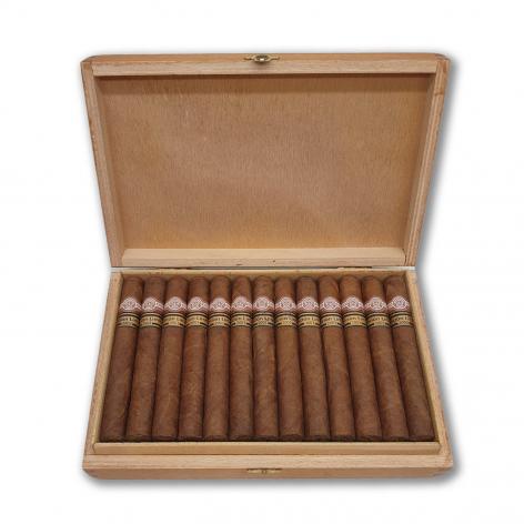 Lot 228 - Montecristo C