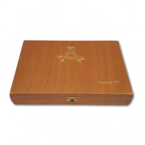 Lot 229 - Montecristo C