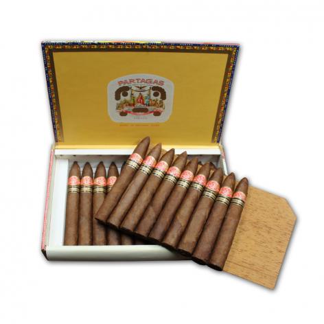 Lot 230 - Partagas Piramides  