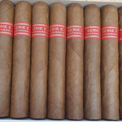 Lot 230 - Partagas Serie E No. 2