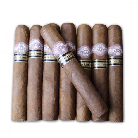 Lot 230 - Montecristo Robustos