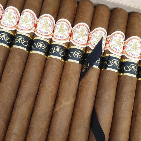 Lot 233 - Hoyo De Monterrey Double Coronas Gran Reserva