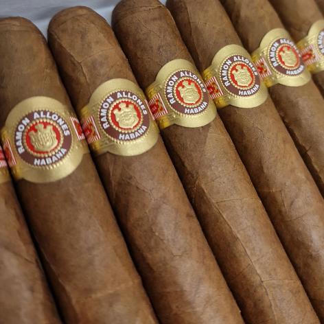 Lot 233 - Ramon Allones Superiores