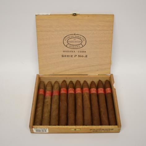 Lot 234 - Partagas Serie P No.2