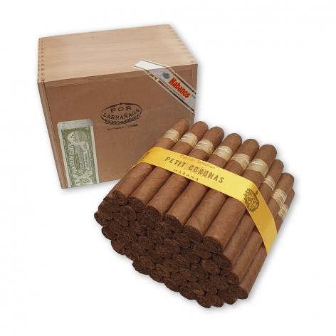 Lot 234 - Por Larranaga Petit Coronas 