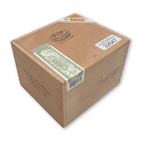 Lot 234 - Por Larranaga Petit Coronas 