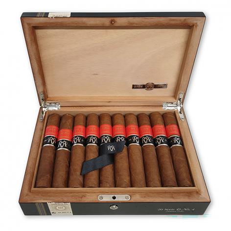 Lot 234 - Partagas Serie D No. 4 Reserva