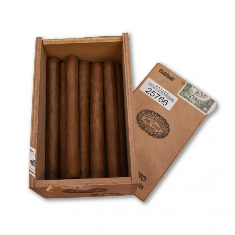 Lot 235 - Hoyo de Monterrey Le Hoyo du Dauphin