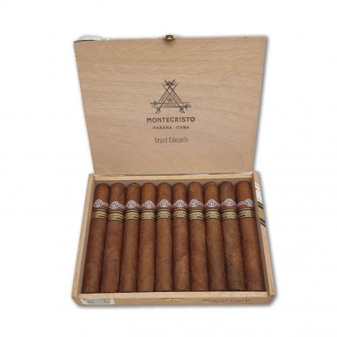 Lot 235 - Montecristo Grand Edmundo