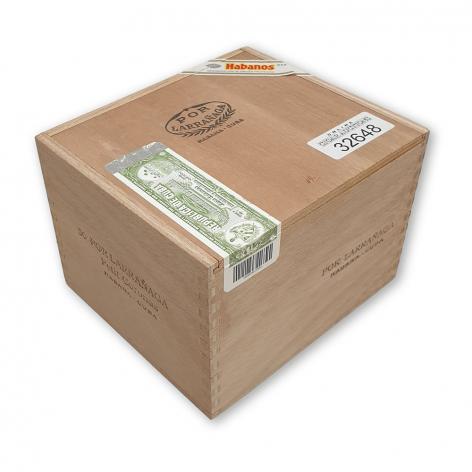 Lot 235 - Por Larranaga Petit Coronas 