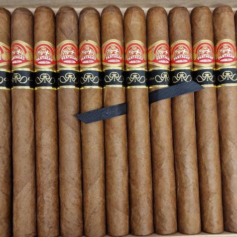 Lot 237 - Partagas Lusitanias Gran Reserva