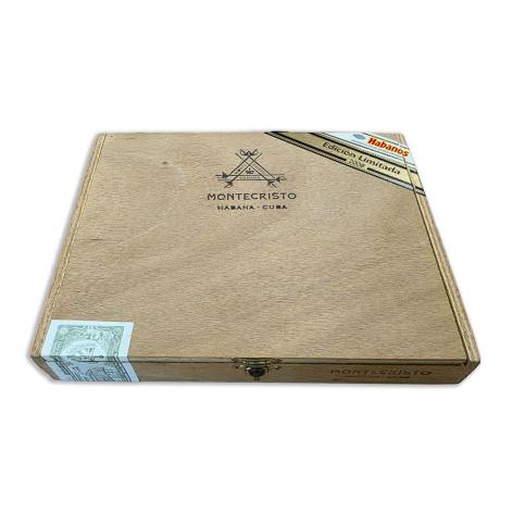 Lot 238 - Montecristo Sublimes 