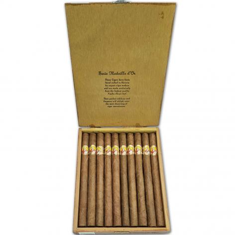 Lot 239 - La Gloria Cubana Medaille d'Oro No.1