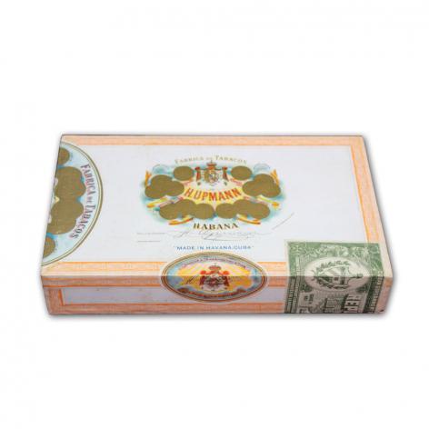 Lot 23 - H.Upmann Regalias