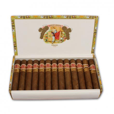 Lot 188 - Romeo y Julieta Wide Churchills