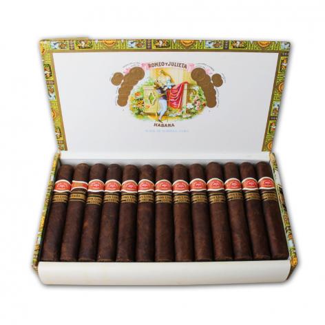 Lot 241 - Romeo y Julieta Robusto