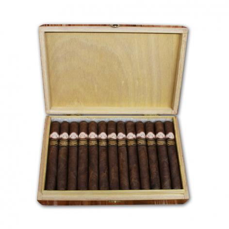 Lot 236 - Montecristo C