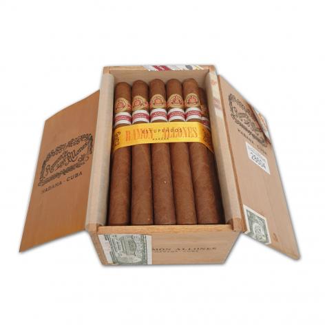 Lot 242 - Ramon Allones Estupendos