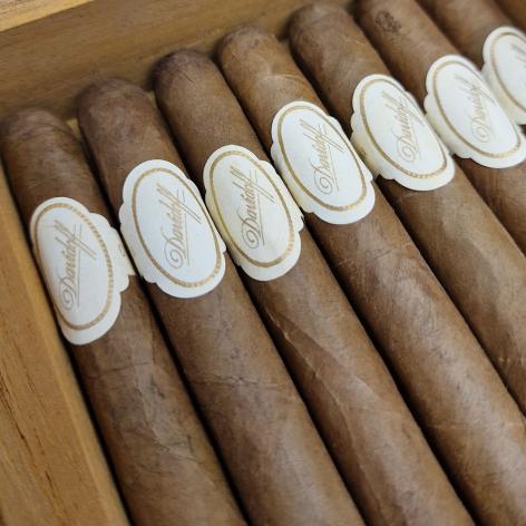 Lot 242 - Davidoff No. 2