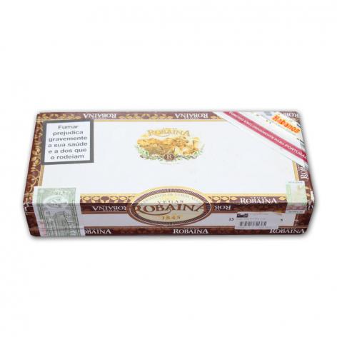 Lot 242 - Vegas Robaina Petit Robustos