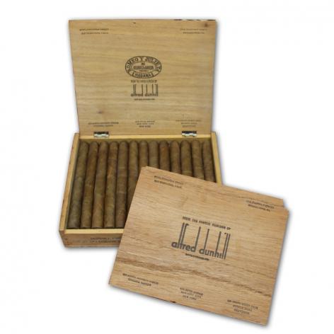 Lot 333 - Dunhill Romeo y Julieta English Claro Seleccion Suprema no. 108