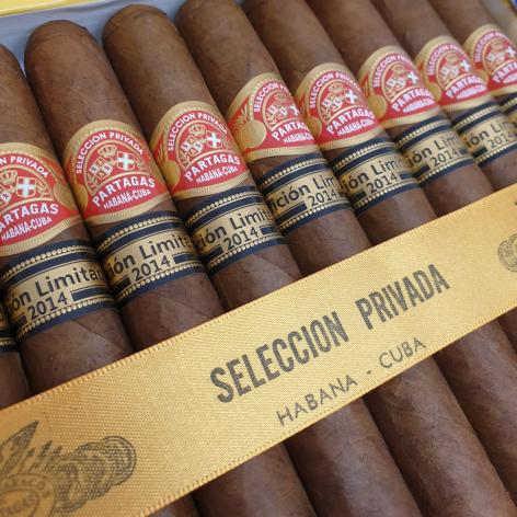 Lot 243 - Partagas Selección Privada
