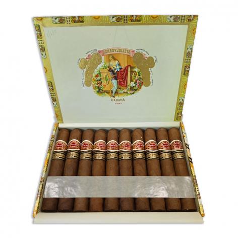 Lot 243 - Romeo y Julieta Duke 