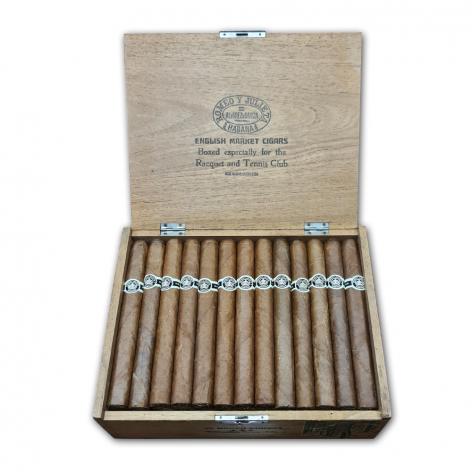 Lot 246 - Romeo y Julieta Romeo Largas