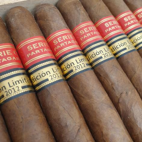 Lot 246 - Partagas Serie C No.3