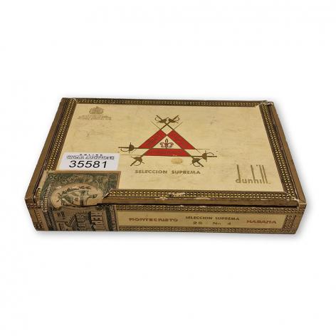 Lot 247 - Dunhill Montecristo Seleccion Suprema No. 4