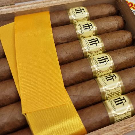 Lot 249 - Trinidad Reyes