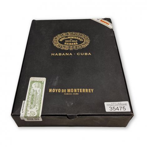 Lot 249 - Hoyo de Monterrey Petit Belicosos Travel Humidor