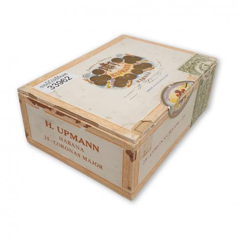 Lot 24 - H. Upmann Coronas Major