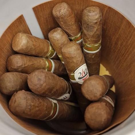 Lot 24 - Montecristo Robustos